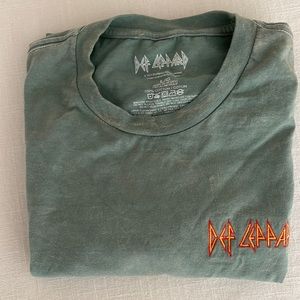 Def Leppard vintage green t-shirt